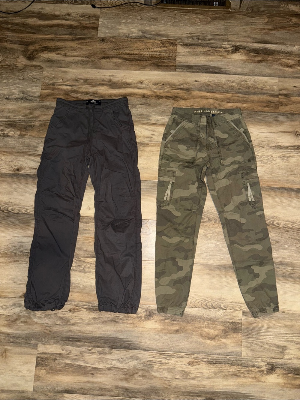 American Eagle & Hollister pants